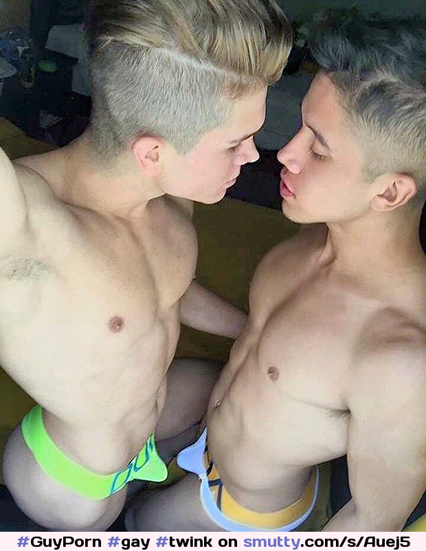 twinks in love