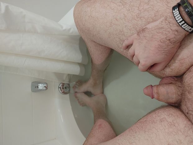 Work Trip Hotel Tub Fun (Week 1 Part 1)