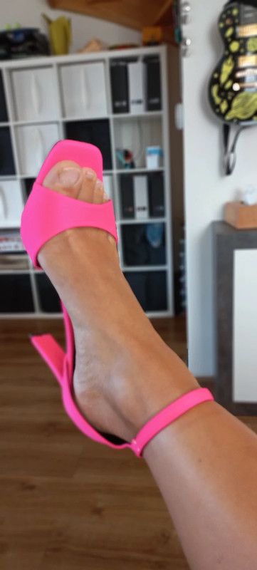 Please cum on my shoes