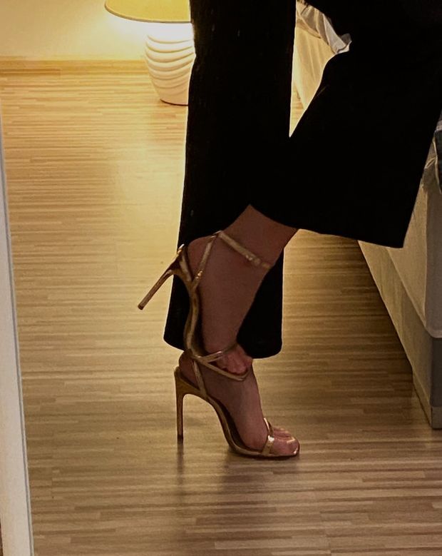 Please cum on my shoes
