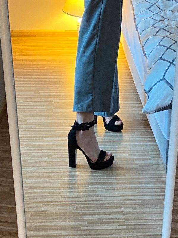 Please cum on my shoes