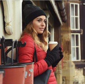 Candidly, flawlessly, and effortlessly beautiful ...