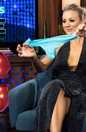 I wonna see your tiny dick in my cute thong