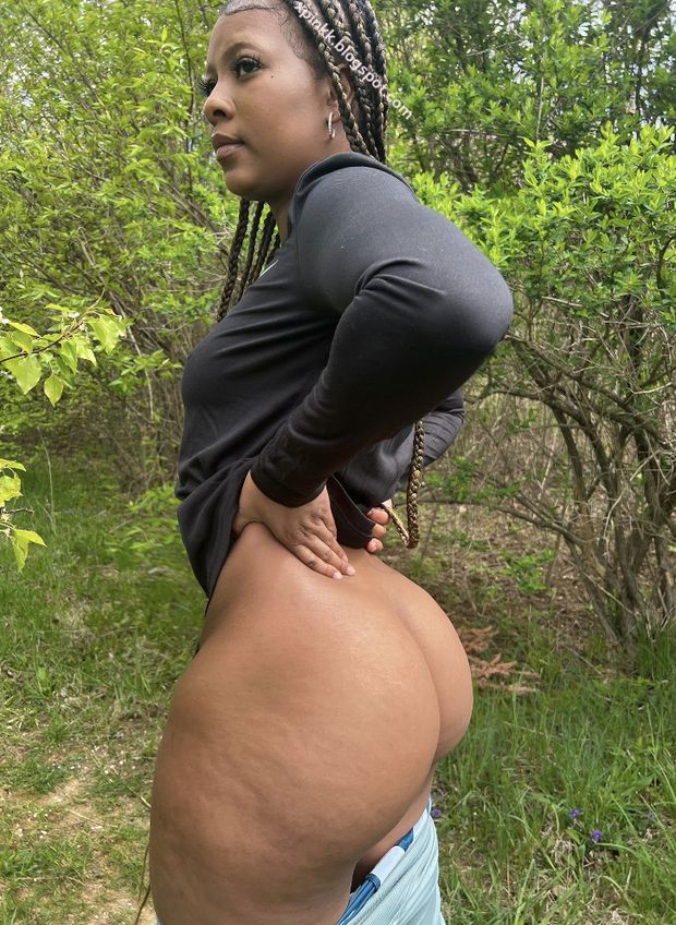 Big booty going crazy
