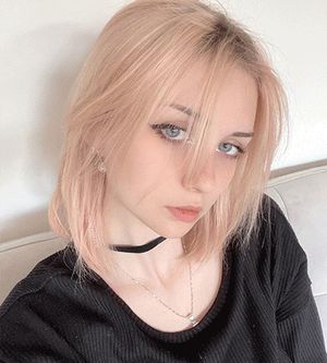 When she looked up she saw the huge cock of her boyfriend's roommate, who had just gotten out of the shower.