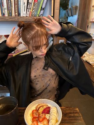 Riley Rodriguez sexy ????