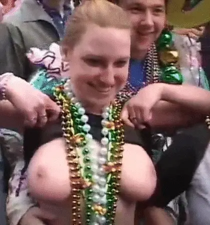 famous flasher groped other angle