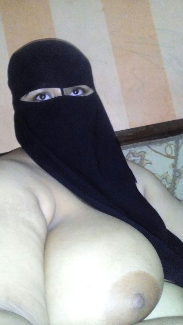 BBW niqaby sharmota