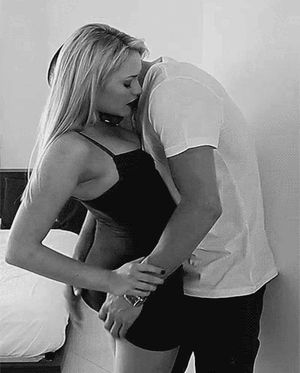 I could grab your sexy ass all day