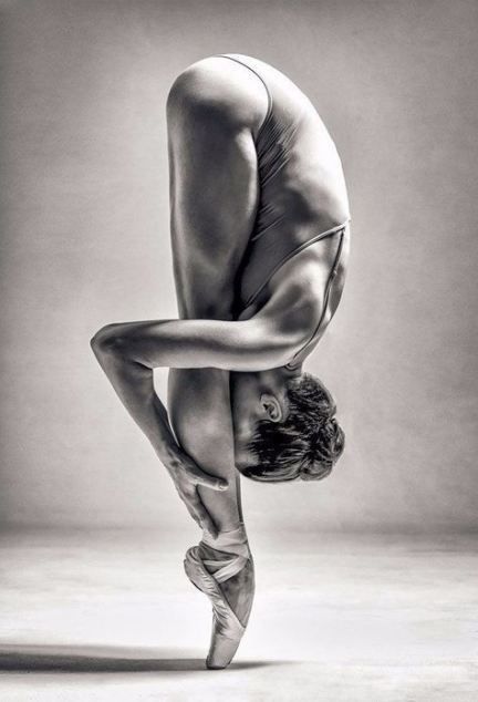 Ballerina fully stretched