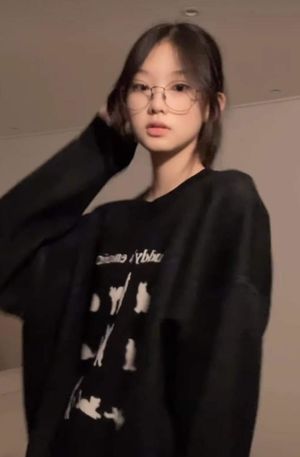 Pretty fucking korean slut hoping for cum