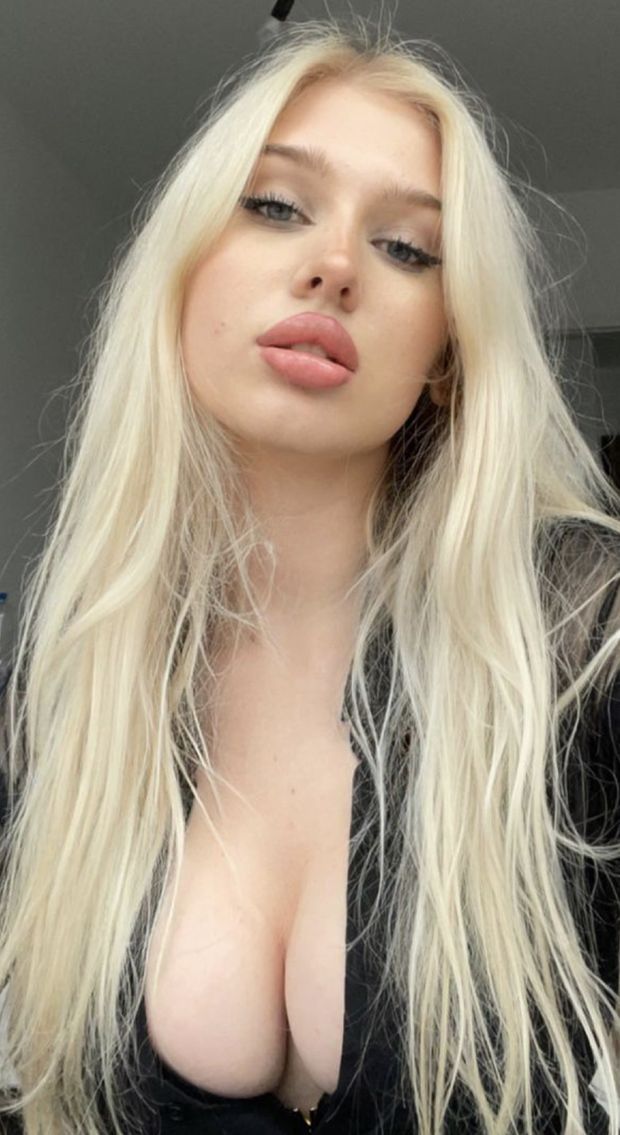 Hot tits