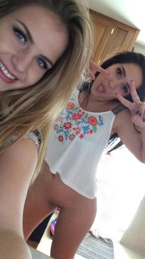 now THAT'S a good photo bomb