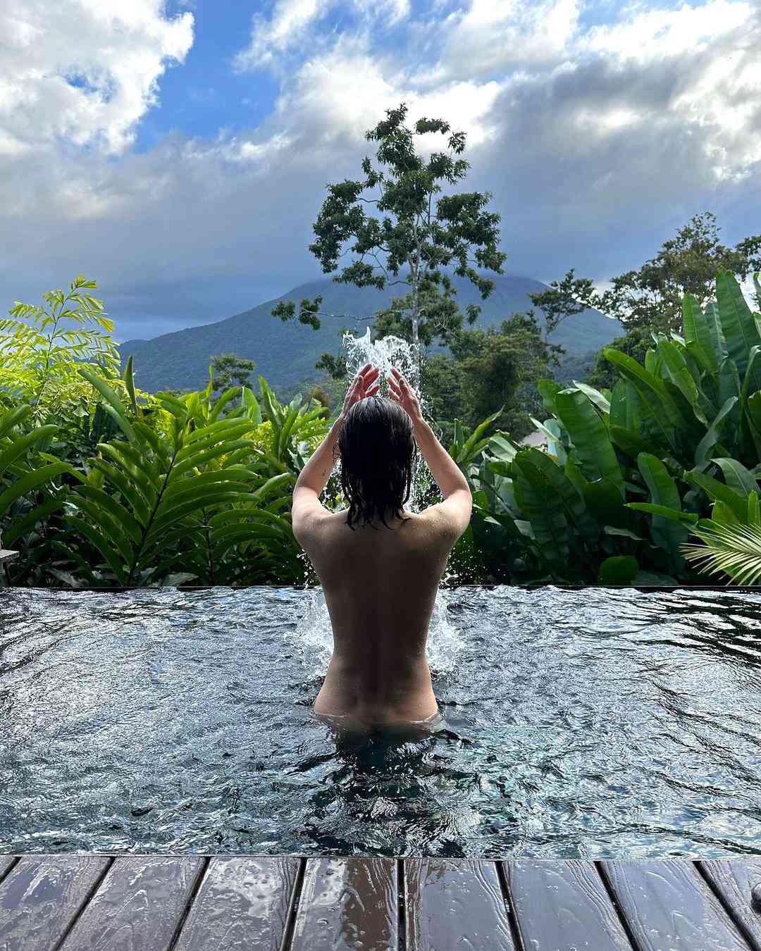 What I wouldn't give to be the guy taking this shot...