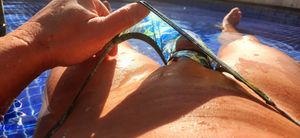 Peek a boo, cockring!