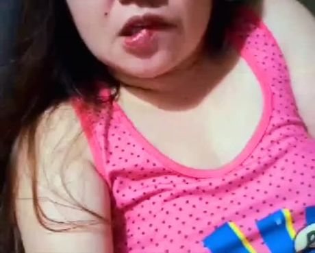 Ɓeautiful sweet tasty woman