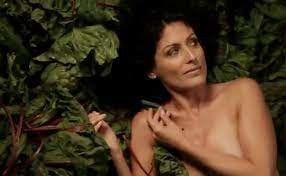 Lisa Edelstein-needs a cock to piss in her huge honking nose