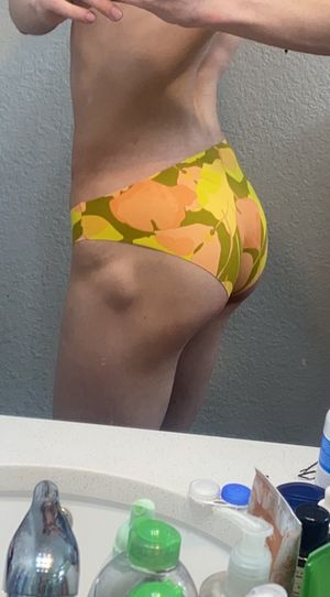 Amazing panties fit my butt perfectly. Send cum tributes!