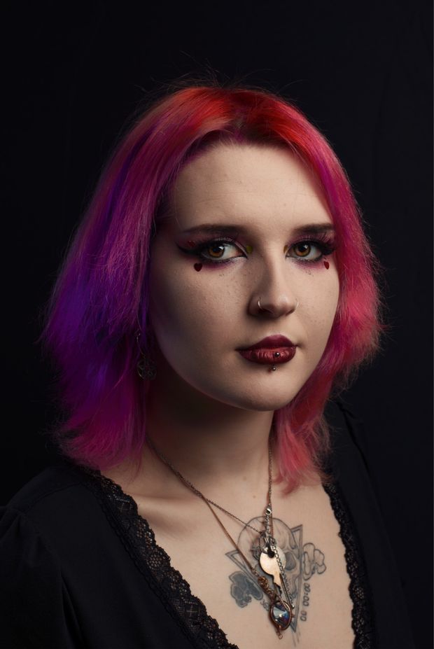Stunning alt Sophie