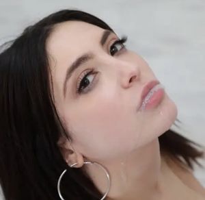 Dark eyes facialized