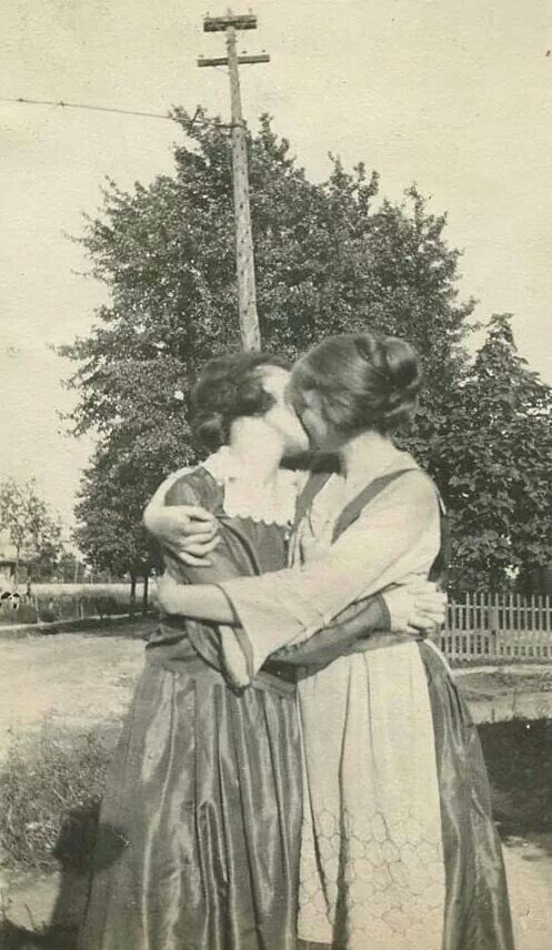 So thats why Aunt Mary lived with us