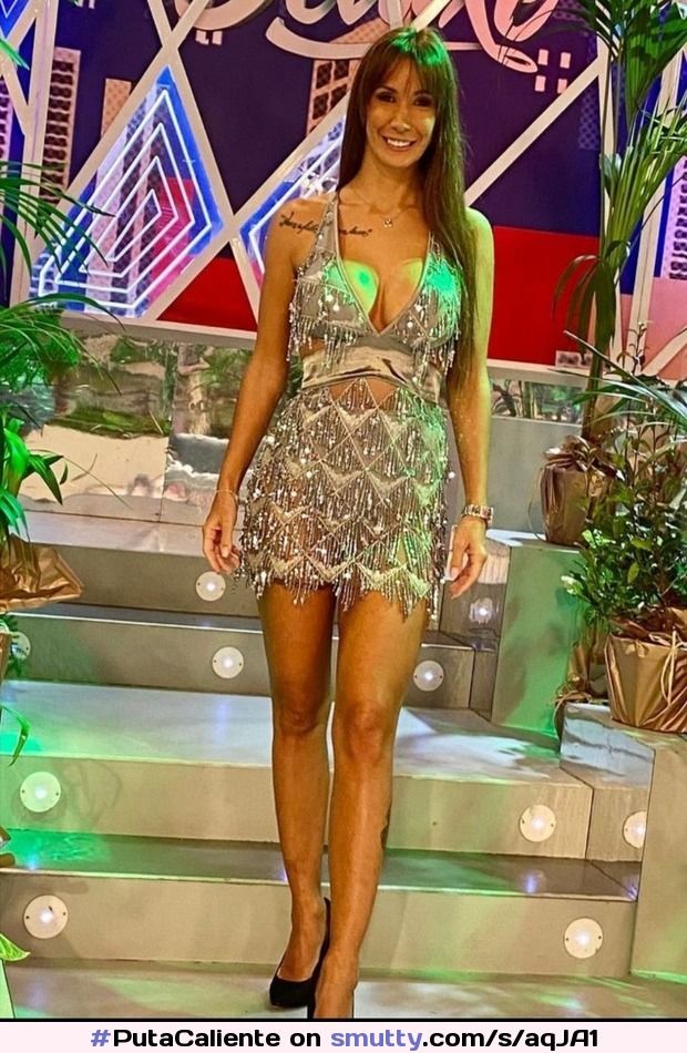 Vestida como una puta #PutaCaliente #cockslut #cumslut #mamadora #webslut #cocktribute #putita