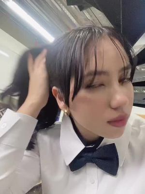 Imagine a blowjob from those teen lips