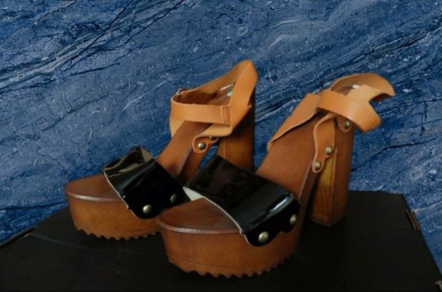 Hot wooden high heels