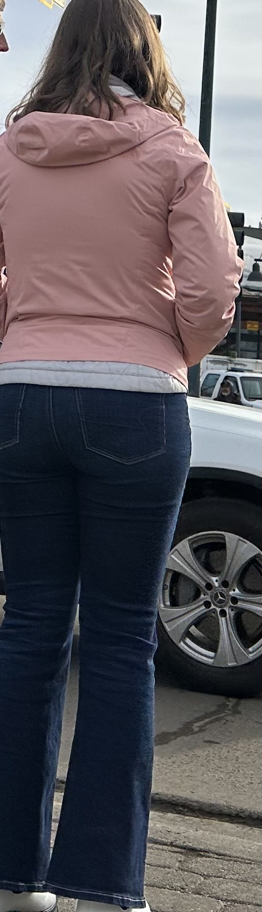 More fine asses out and about