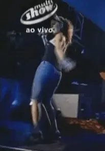 Fergie bouncing her ass