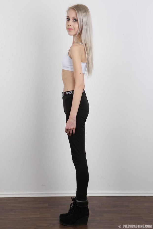 Petite Ass (pics)