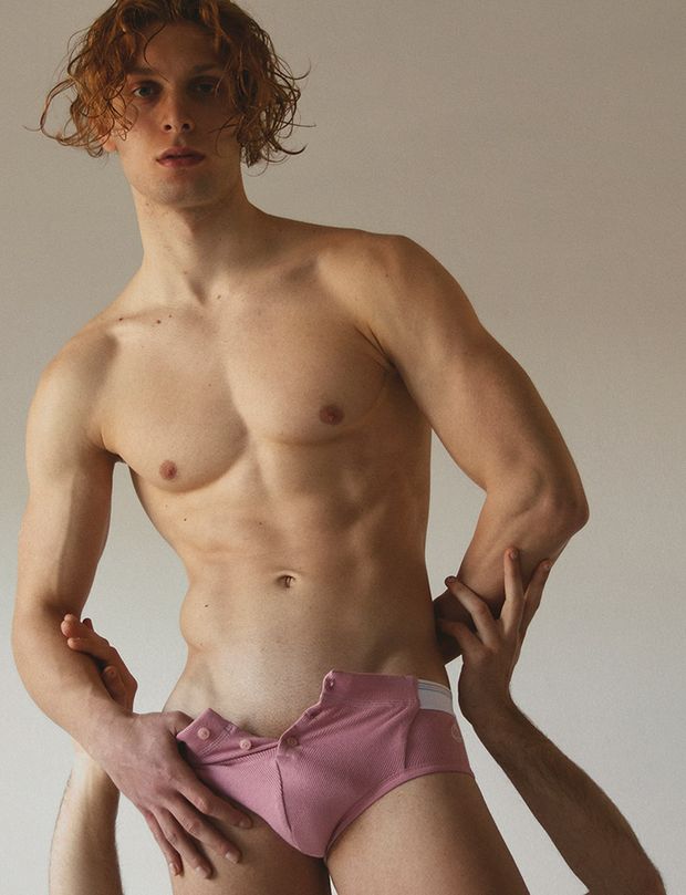 Gio Tokmet
