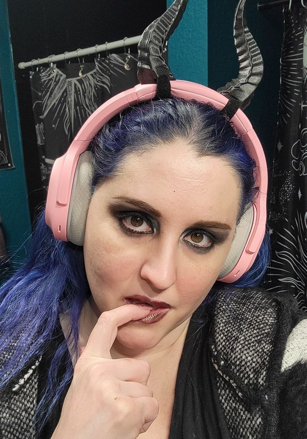 Goth Gamer Chick