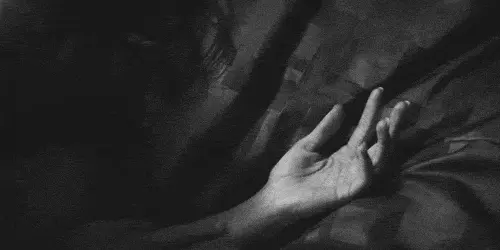 romance hands