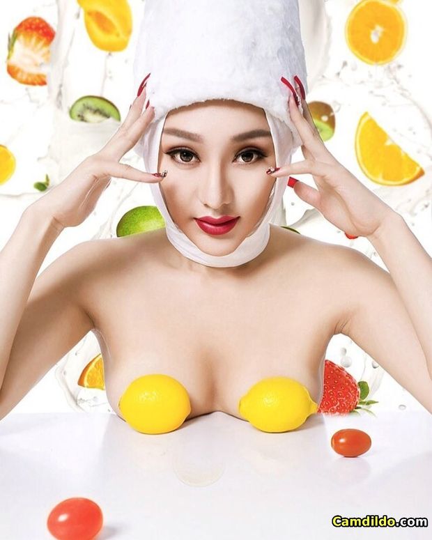 sexy women!