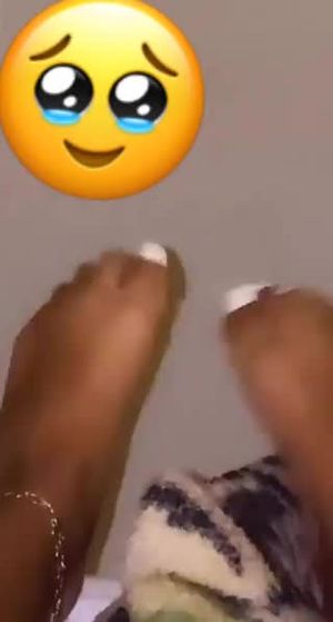 What y’all think about her feet