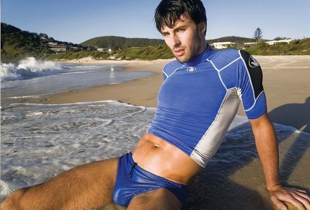 Guys in speedos, Skimpy swimwear
