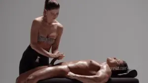 Hard for an hour my masseuse teases me for a nice cumshot