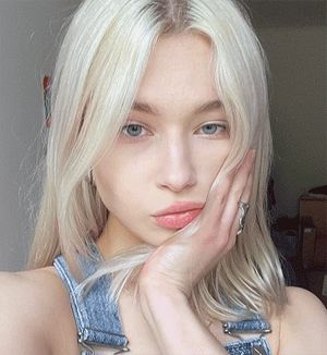 Knowing that his sister was getting married soon, he couldn't help but have sex with her one more time. And she didn't mind.