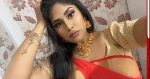 Lips made for sucking dick