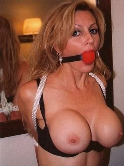 nexdoor cougar slave
