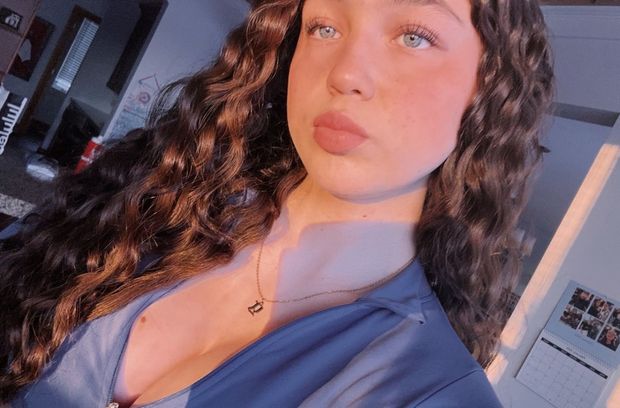 Grace selfie in the setting sun