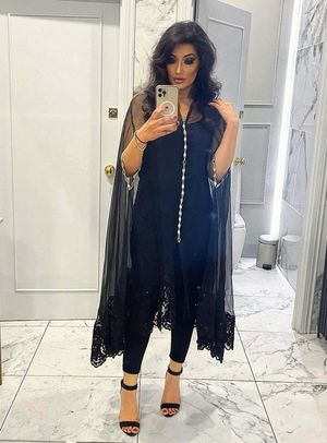 Dressed up, traditional Indian sissy me. ^^