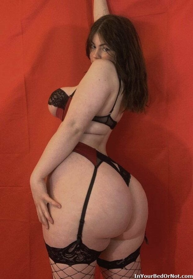 Teen with big booty and big boobs
