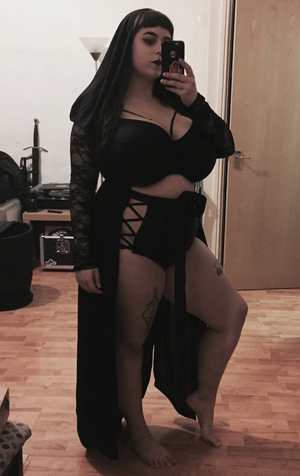 Huge tits goth