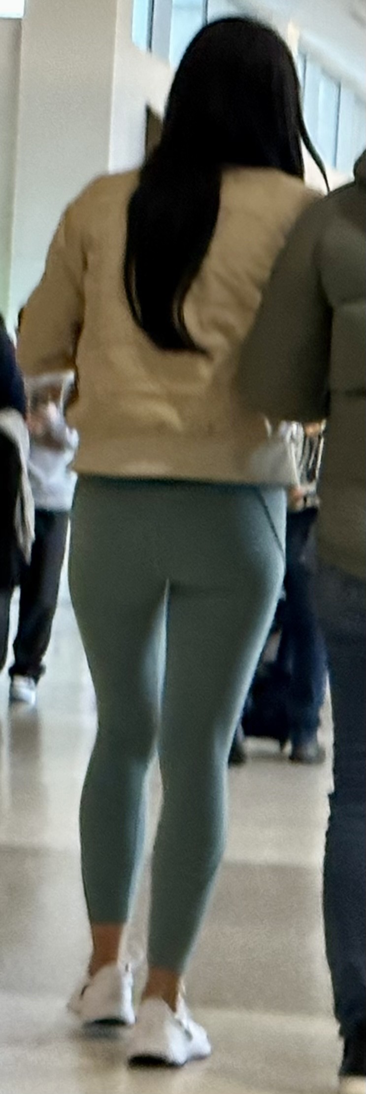 More fine asses out and about