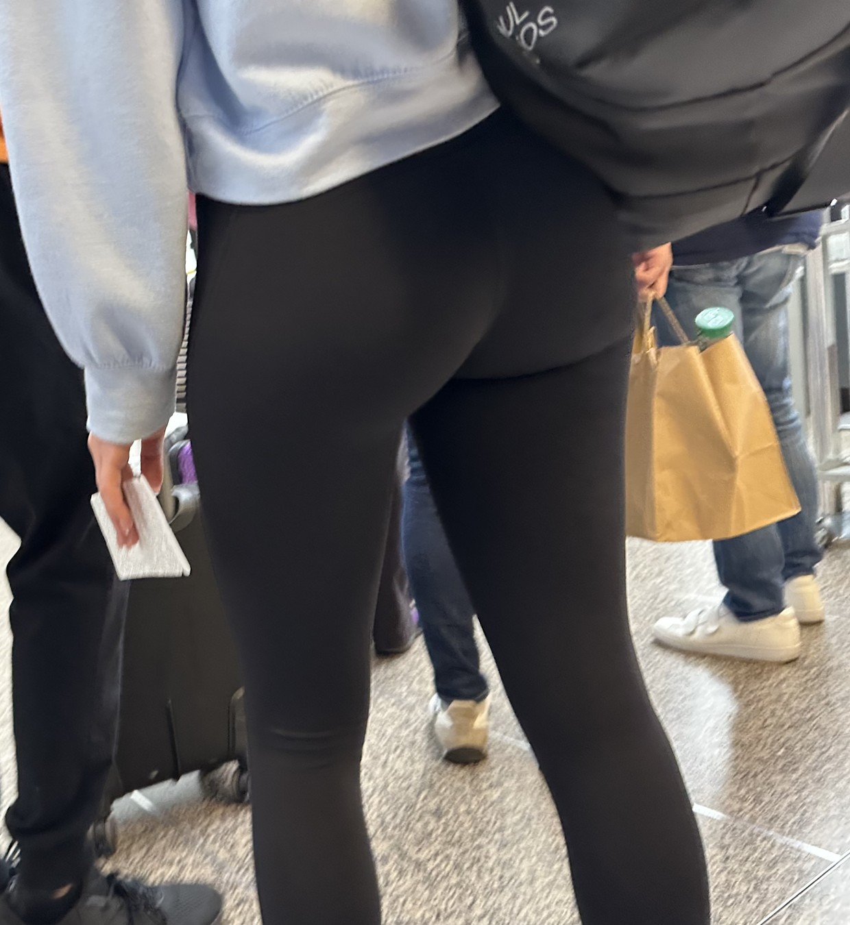 More fine asses out and about