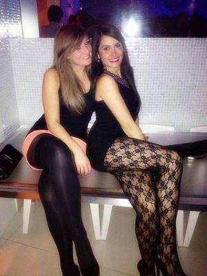 pantyhose pair