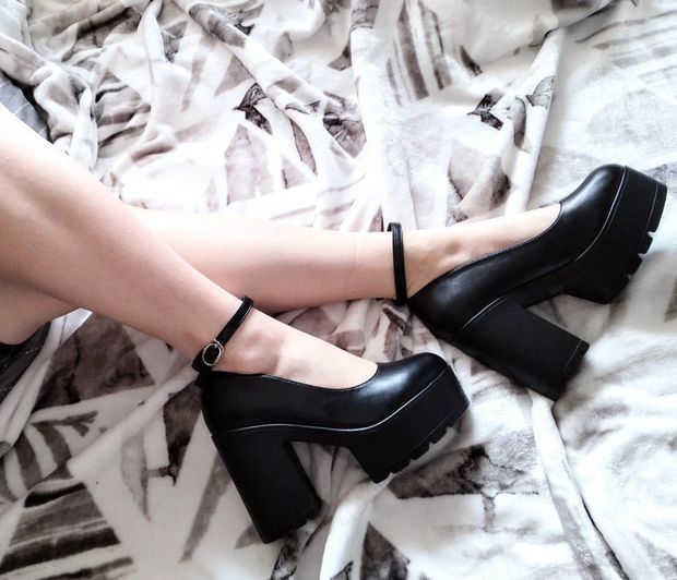 Please cum on my shoes