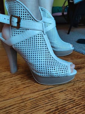 Please cum on my shoes